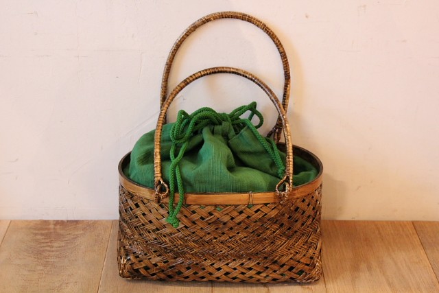 竹透かし編みかごバッグ　緑布