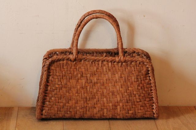 山ぶどうボストン型かごバッグ