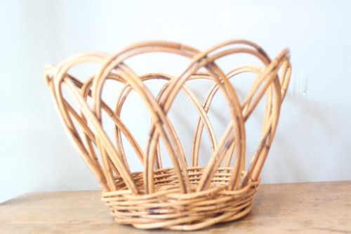 アラログフラワーラインバスケット