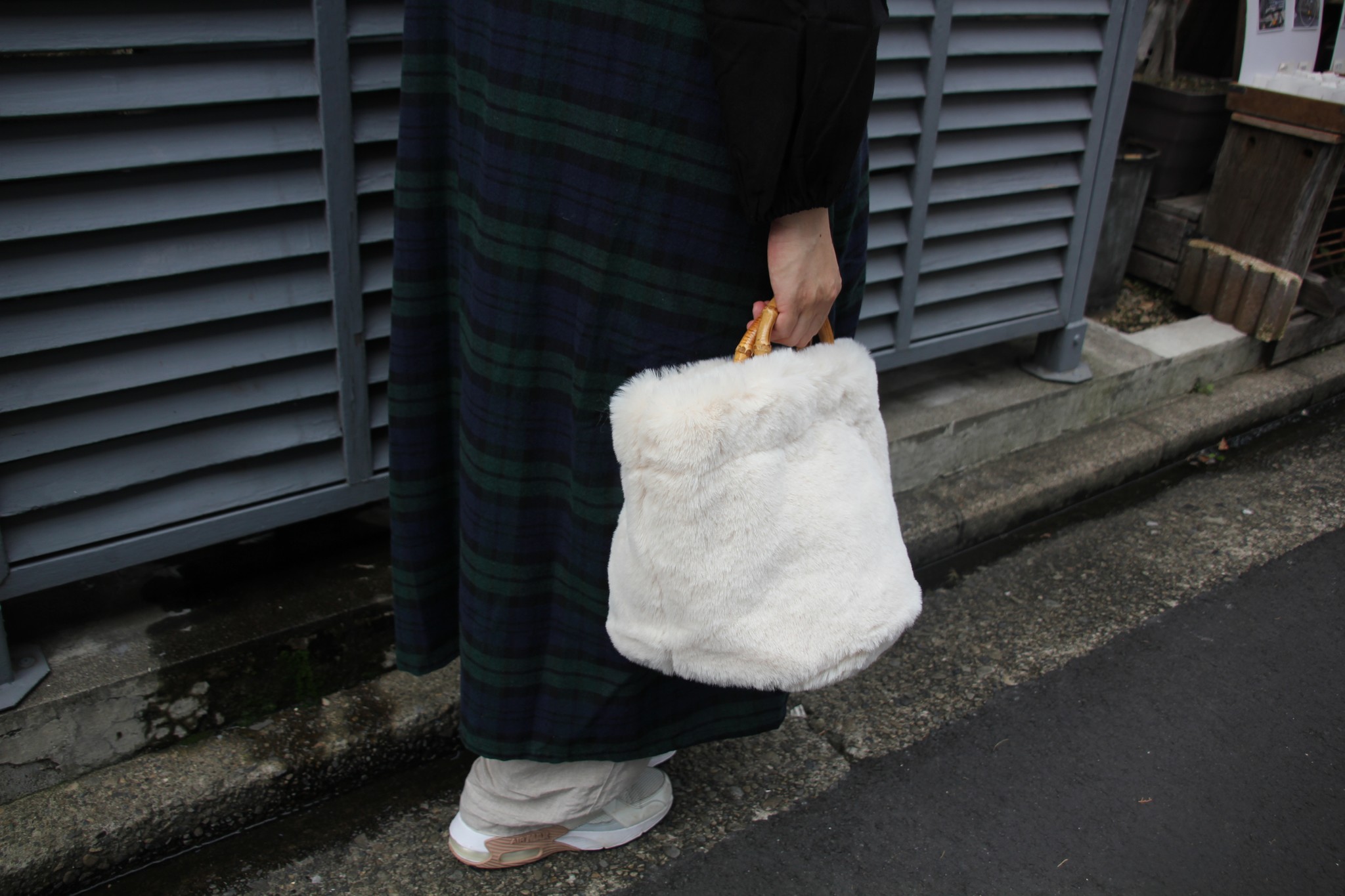 バンブーハンドルのファートートバッグ