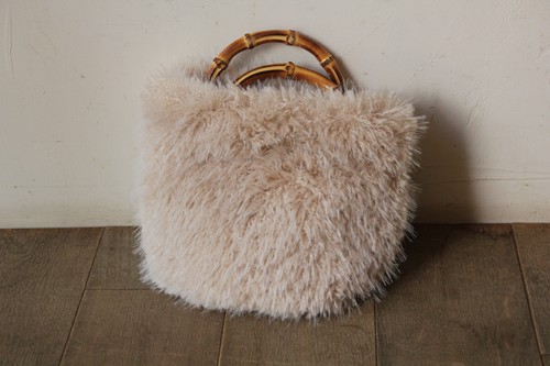 バンブーハンドル2wayフェイクファーショルダーかごバッグ