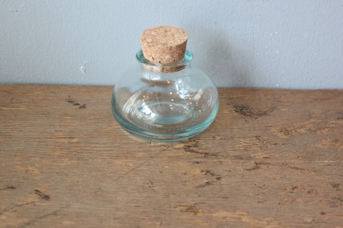 スペインガラスのミニコルクボトル