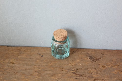 スペインガラスのミニコルクボトル