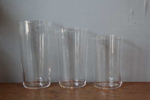 ソーダガラスの切子ラインタンブラーとオールドグラス