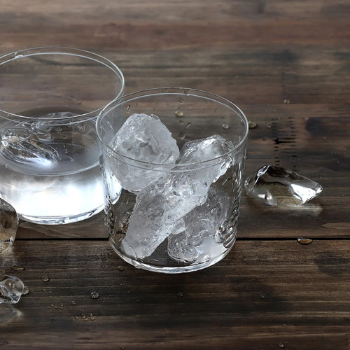 ソーダガラスの切子ラインタンブラーとオールドグラス