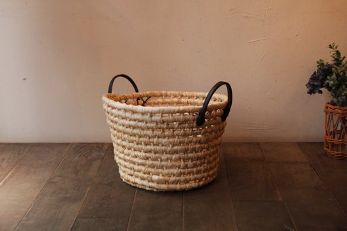 メイズラウンドランドリーバスケット