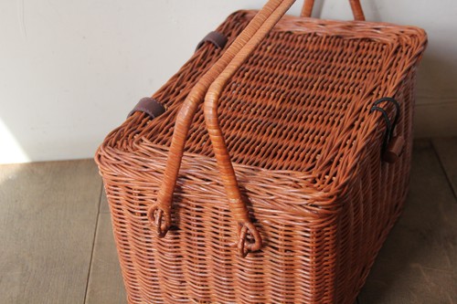 かご・バスケット・雑貨 - menui | 人気！！【ラタン蓋付きバスケット