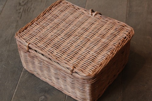 籐の収納整理かごラタンふた付きレクトボックスバスケット