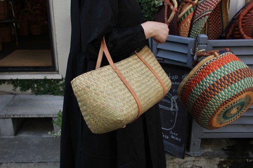 menuiオリジナルシーグラスレザーハンドルかごバッグ