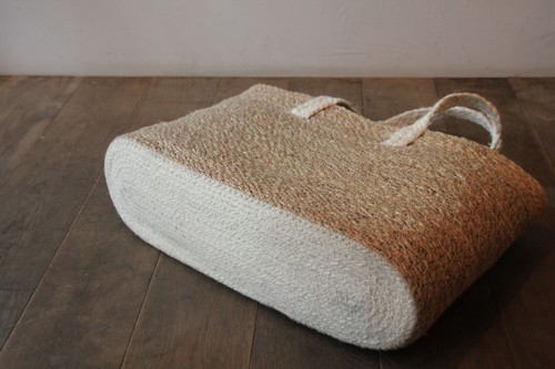 ジュートハンドルのシーグラスかごバッグ