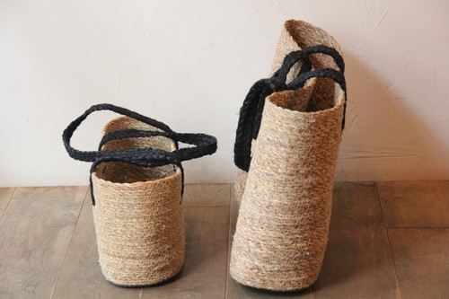 ジュートハンドルのシーグラスかごバッグ