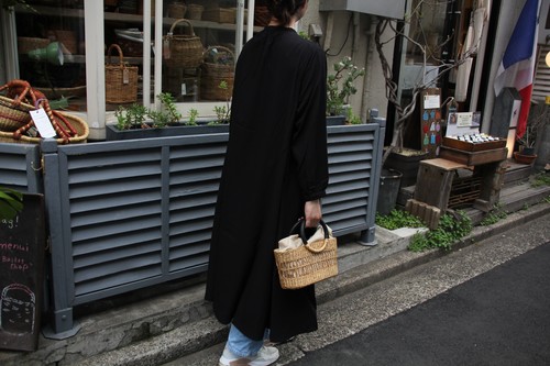 シーグラス透かし編みリングハンドルかごバッグ