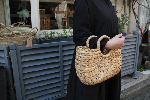 ウォーターヒヤシンスリングハンドルかごバッグ