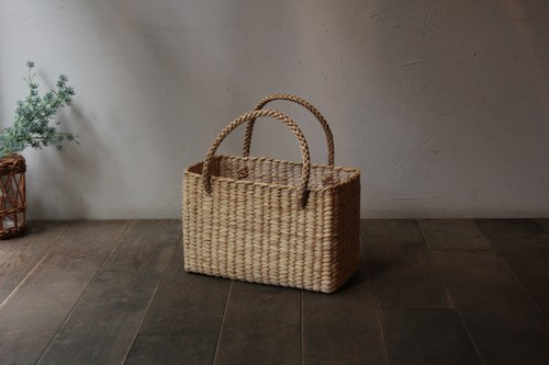 ウォーターヒヤシンスのスクエアかごバッグ