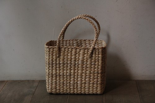 ウォーターヒヤシンスのスクエアかごバッグ