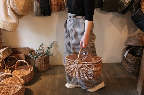 天然柳素材のピクニックバスケット