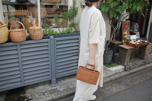 やまぶどう削皮あじろ編みかごバッグ