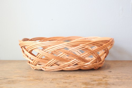 ポーランド製東欧のかご柳オーバルトレーバスケット