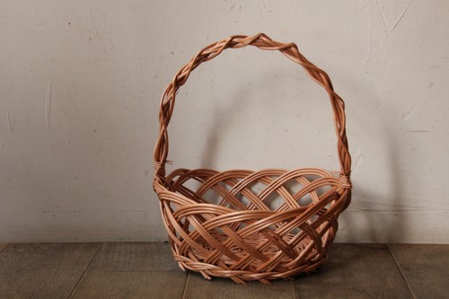 ポーランド製東欧のかご柳ツイストハンドルフラワーラインバスケット