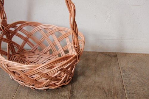 ポーランド製東欧のかご柳ツイストハンドルフラワーラインバスケット