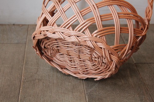 ポーランド製東欧のかご柳ツイストハンドルフラワーラインバスケット