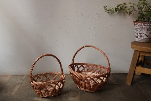 ポーランド製東欧のかご柳ワンハンドルフラワーラインバスケット