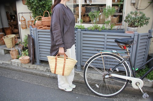 ヤシの平革ハンドルマルシェバッグ